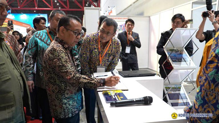 Politeknik Pekerjaan Umum Tampilkan Inovasi Kebencanaan di Emergency Disaster Reduction & Rescue Expo 2025