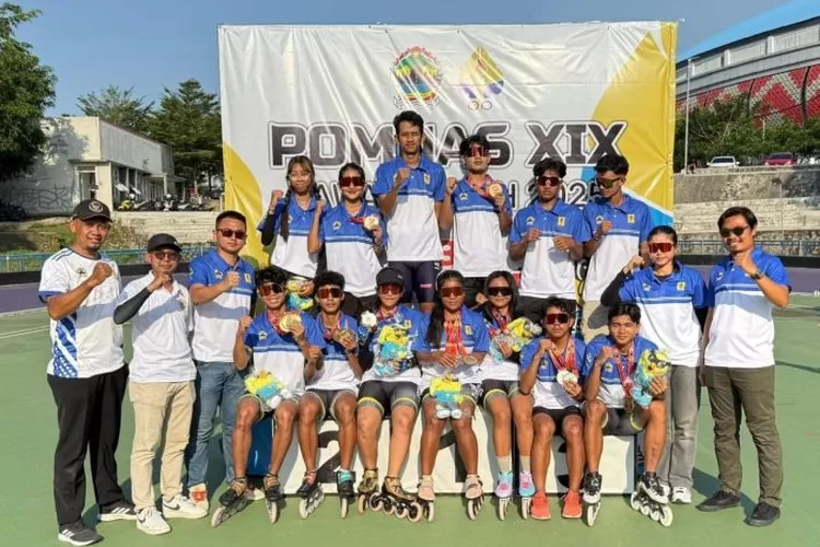 Sepatu-RodaJPG-3594453048